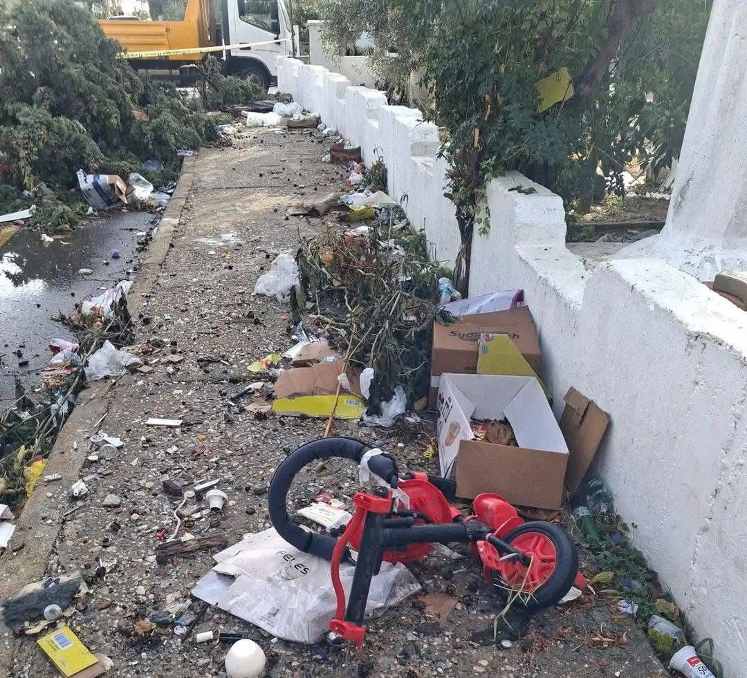 akdenizde hortum kiyi seridini vurdu is yerleri ve evler zarar gordu 2 vuv6CHDL