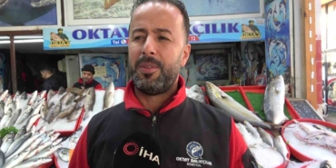 akdenizde-oltasina-takilan-dev-kilic-baligi-115-kilogram-geldi-YXbp2x53.jpg
