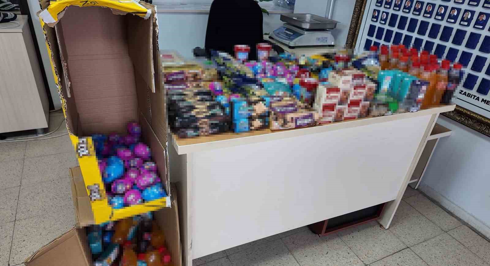 akdenizde son kullanma tarihi gecmis 230 gida urunu imha edildi 0