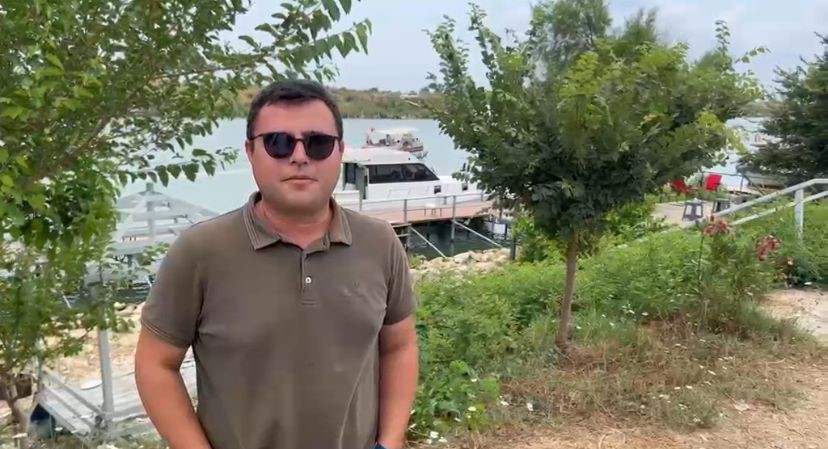 Akdeniz’de vatoz sürüsünün su yüzeyindeki görsel şöleni dron kamerasına yansıdı 7 akdenizde vatoz surusunun su yuzeyindeki gorsel soleni dron kamerasina yansidi 3 YDp4mYW4