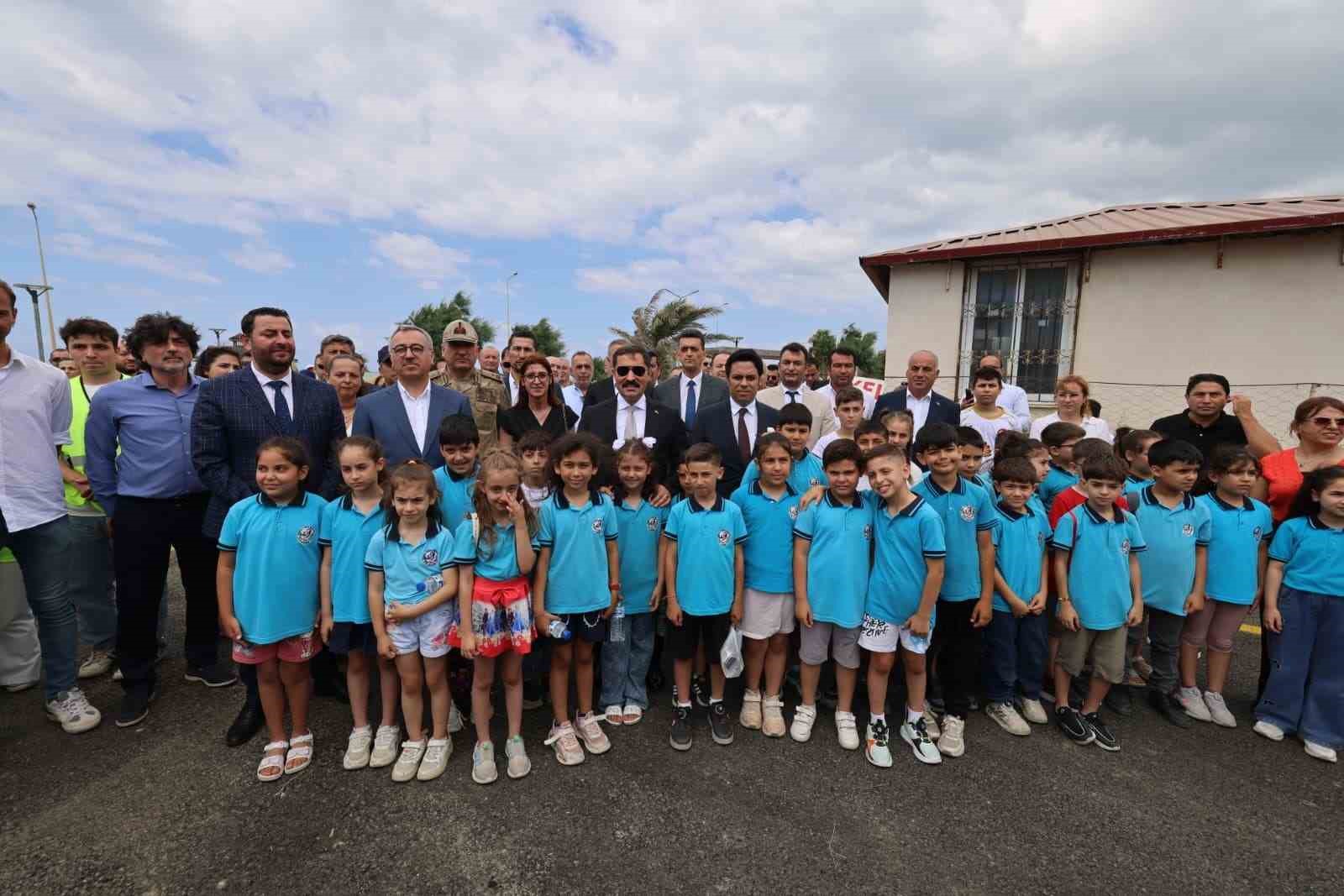 akdenizin hircin dalgalari gelecegin sorfculerini yetistirecek 1 yAyM8vsU