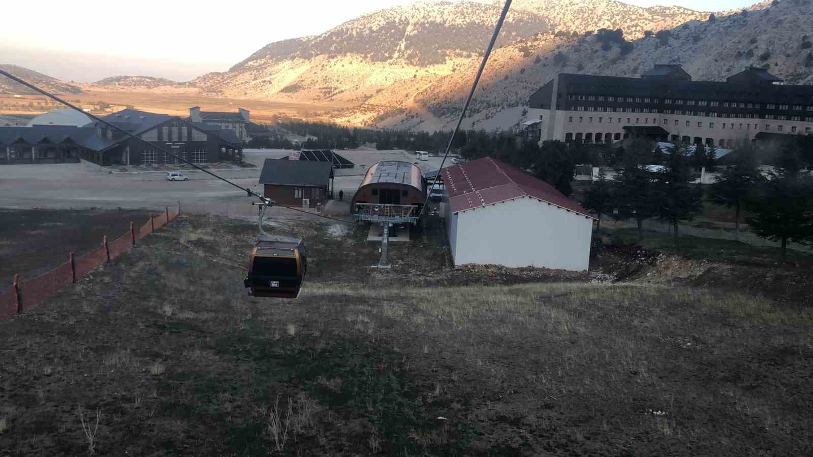 akdenizin incisi davraz kayak merkezi kar hasretiyle sezona basladi 3 95ItTDAD