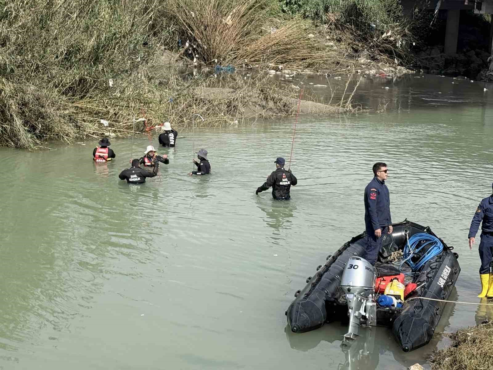 akintiya kapilan genci arama calismalari 8 gununde suruyor 2 Mu4hHIdD