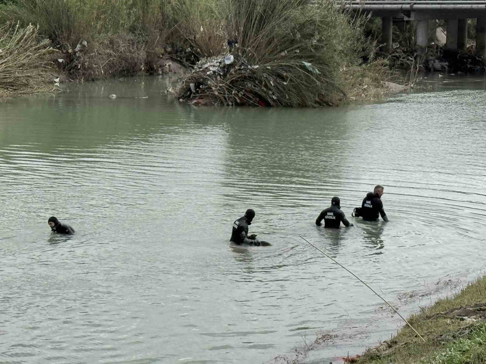 akintiya kapilan genci arama calismalari 8 gununde suruyor 3 mKpRSgg1
