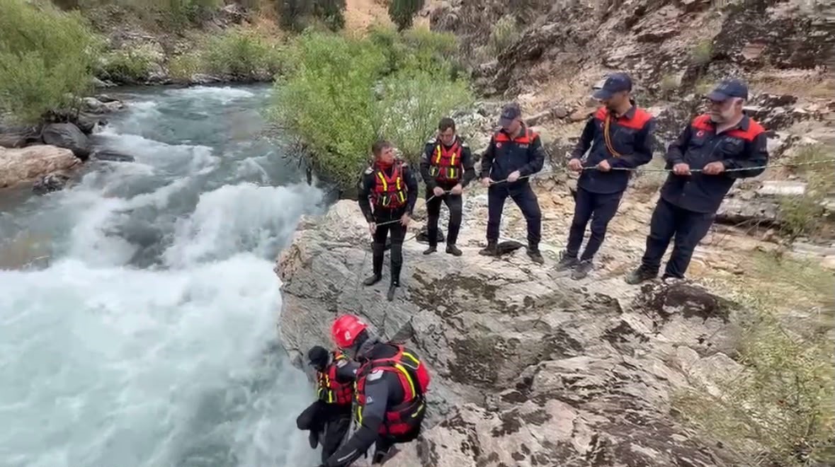 akintiya kapilarak kaybolan sahsi arama calismalari suruyor 2
