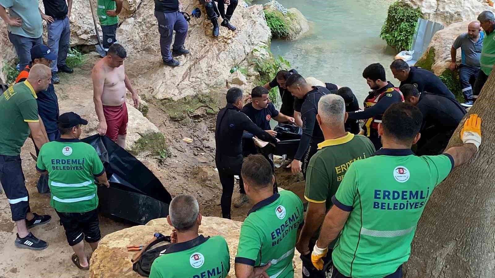 akintiya kapilip olen cocugun cansiz bedeni ikinci gunde guclukle cikarildi 5 ZacpWzcf
