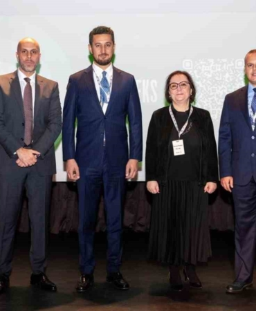 akis-gyo-ve-greendeks-is-birligiyle-avm-sektorunde-esg-donemi-basliyor-S3pxb5fp.jpg