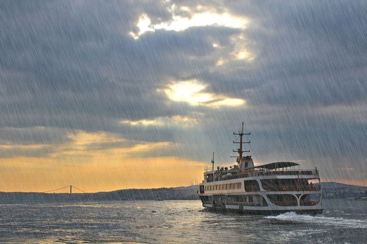 akomdan istanbul icin firtina ve kar yagisi uyarisi 3