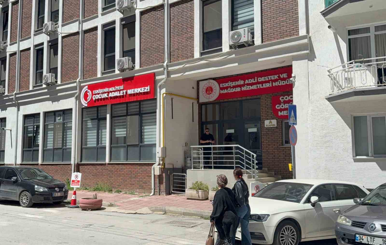 akran zorbaligi davasinda tahliye karari tartisma cikardi 3 v8Yvg3BM
