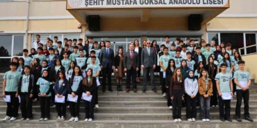 akran-zorbaligina-karsi-and-ictiler-g7vzIMTH.jpg