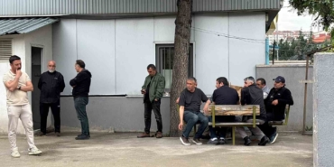 akraninin-bicaklayarak-oldurdugu-16-yasindaki-cocugun-babasi-feryat-etti-benim-cigerim-yaniyor-bitmis-haldeyim-4uN7zefc.jpg