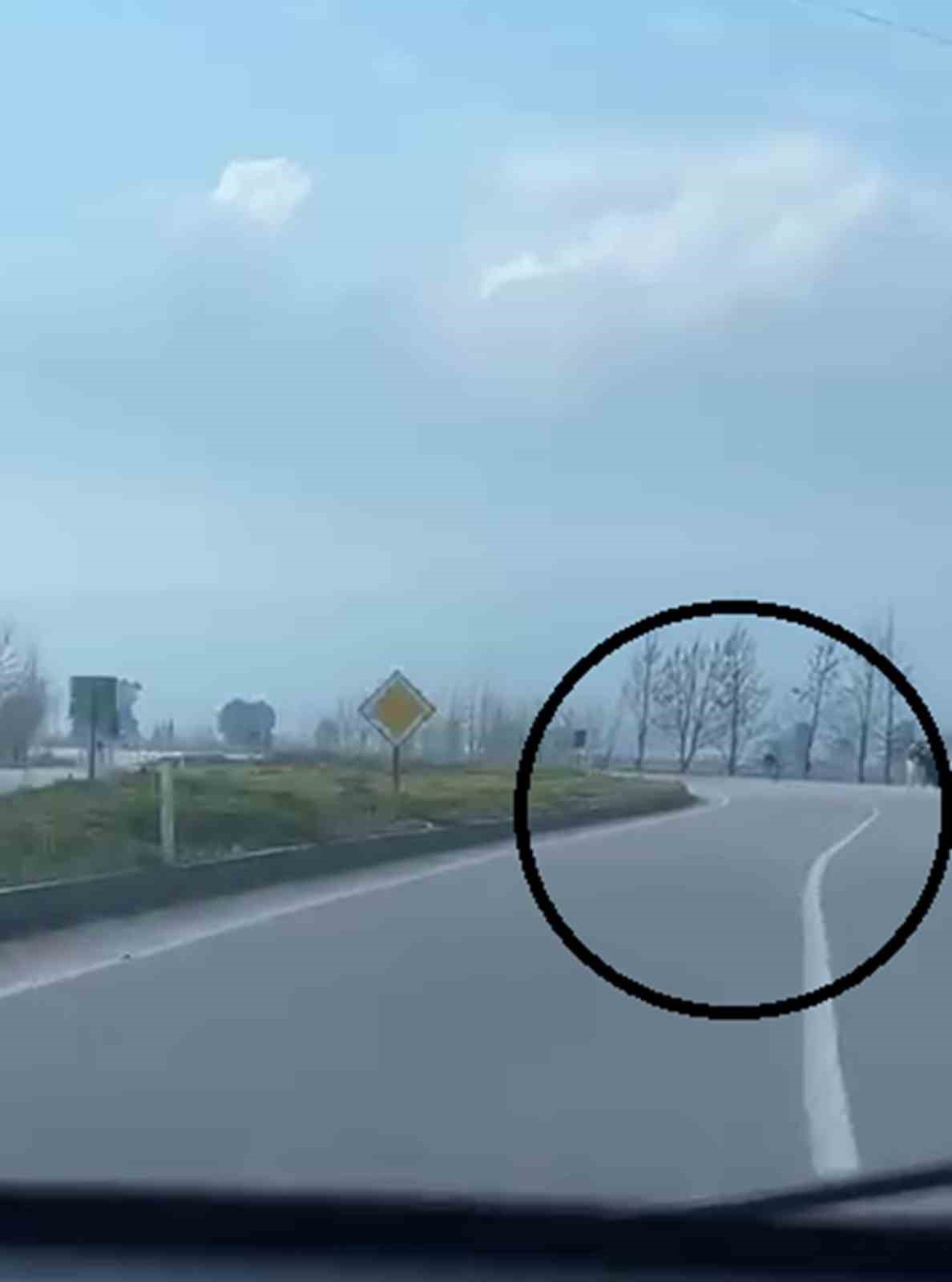 Akrobatik hareketler yapan motosiklet sürücüsü tarlaya uçtu 4 akrobatik hareketler yapan motosiklet surucusu tarlaya uctu 0 OAyGyeve