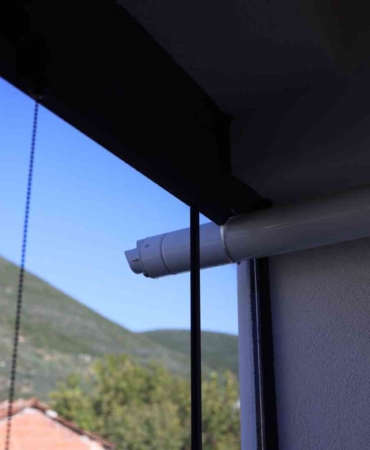 aksa-dogalgaz-balkon-kapatma-tadilatlarinda-bacaya-dikkat-edilmesi-gerektigini-duyurdu-Zfv4WxcB.jpg