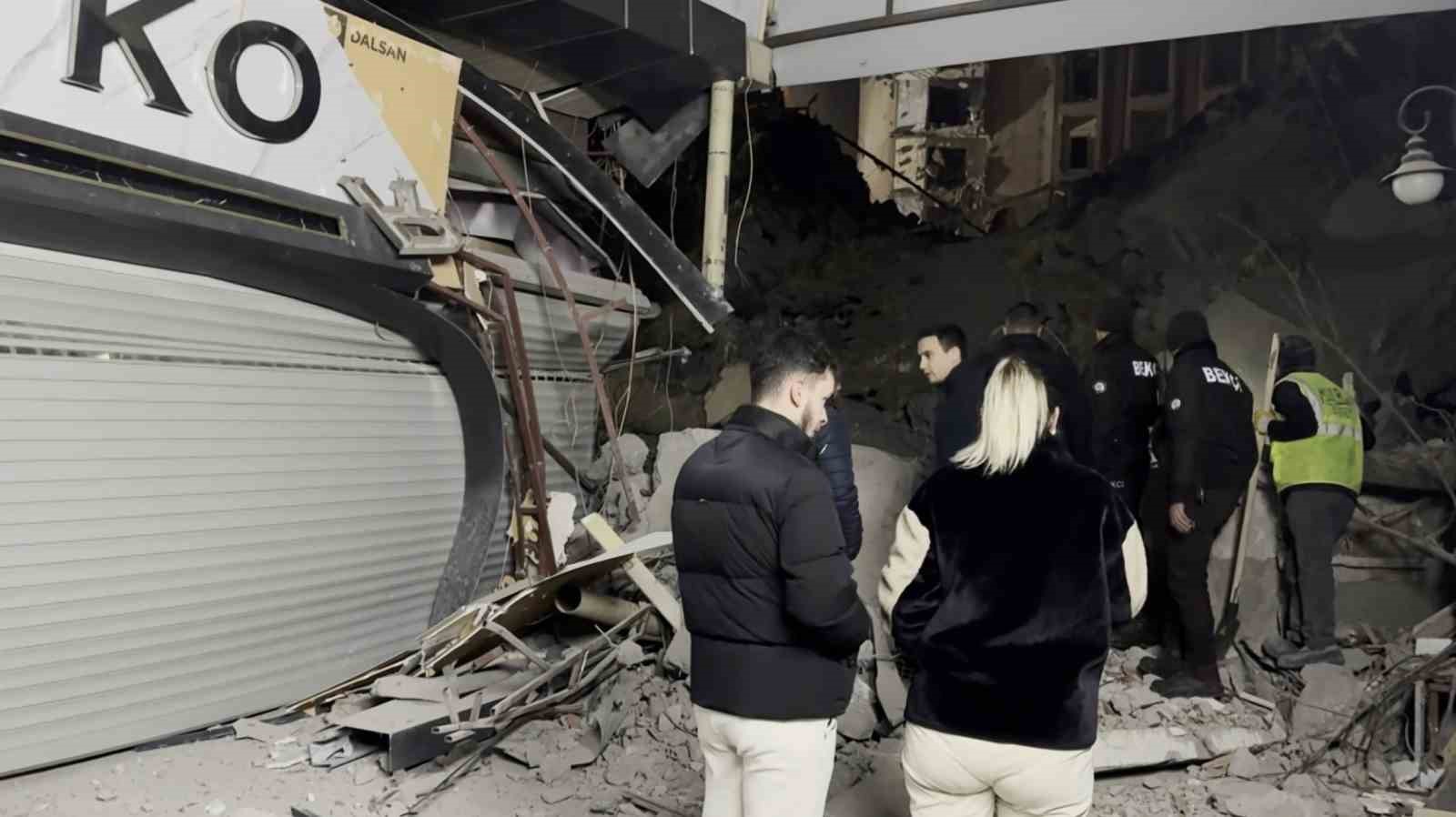 Aksaray Belediyesi’nin kontrolsüz yıkımı az kalsın dükkanları yıkıyordu 13 aksaray belediyesinin kontrolsuz yikimi az kalsin dukkanlari yikiyordu 9 nAsbv9aF
