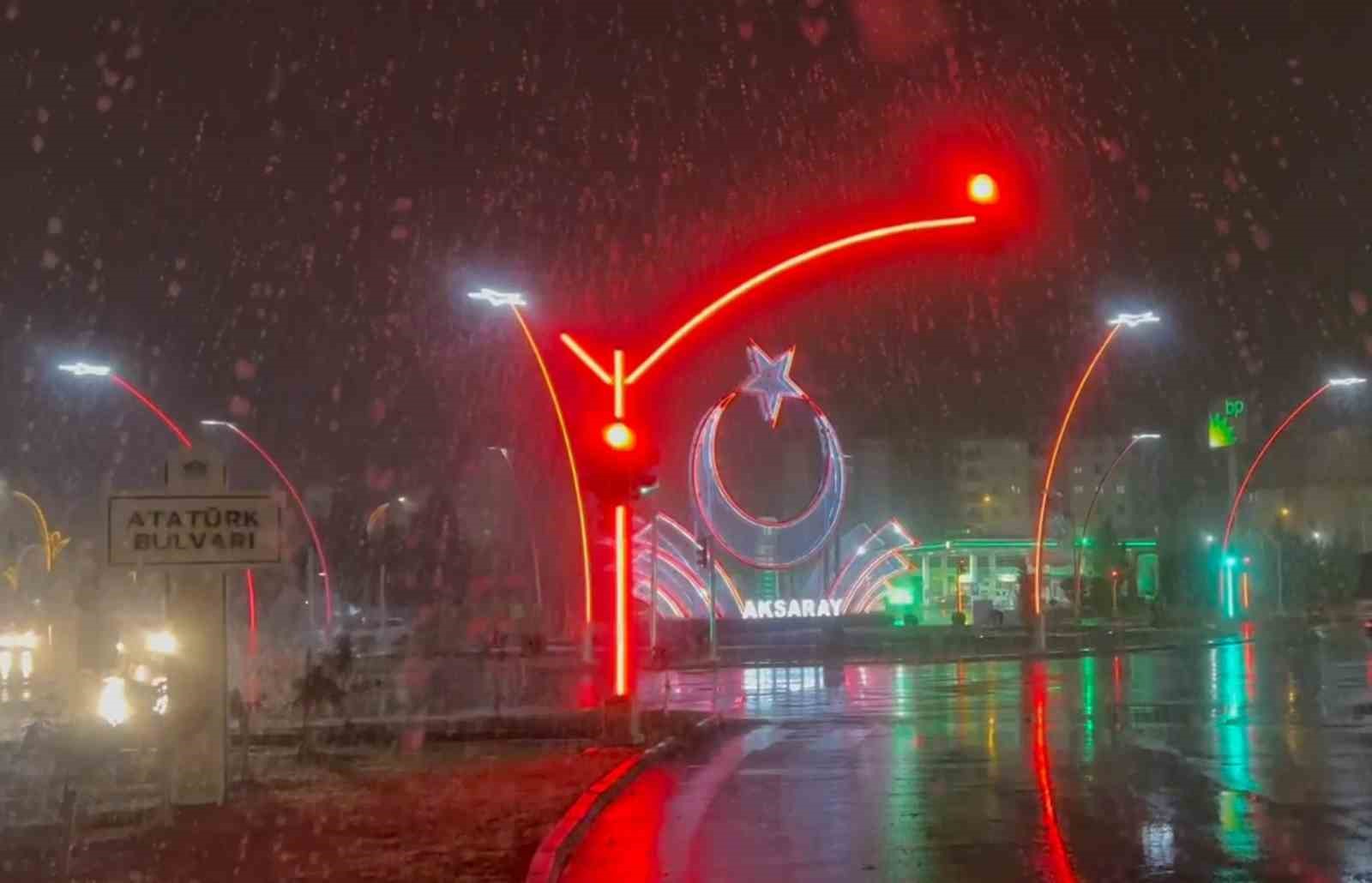 aksaray merkez ve ilcelerde kar yagisi etkili oluyor 1 9iPvcQ4S