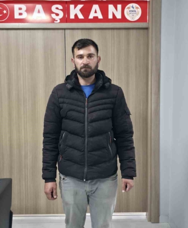 aksarayda-10-gunde-5-yakinini-kaybeden-vatandasa-eskil-belediyesi-el-uzatti-fMqAKDJR.jpg