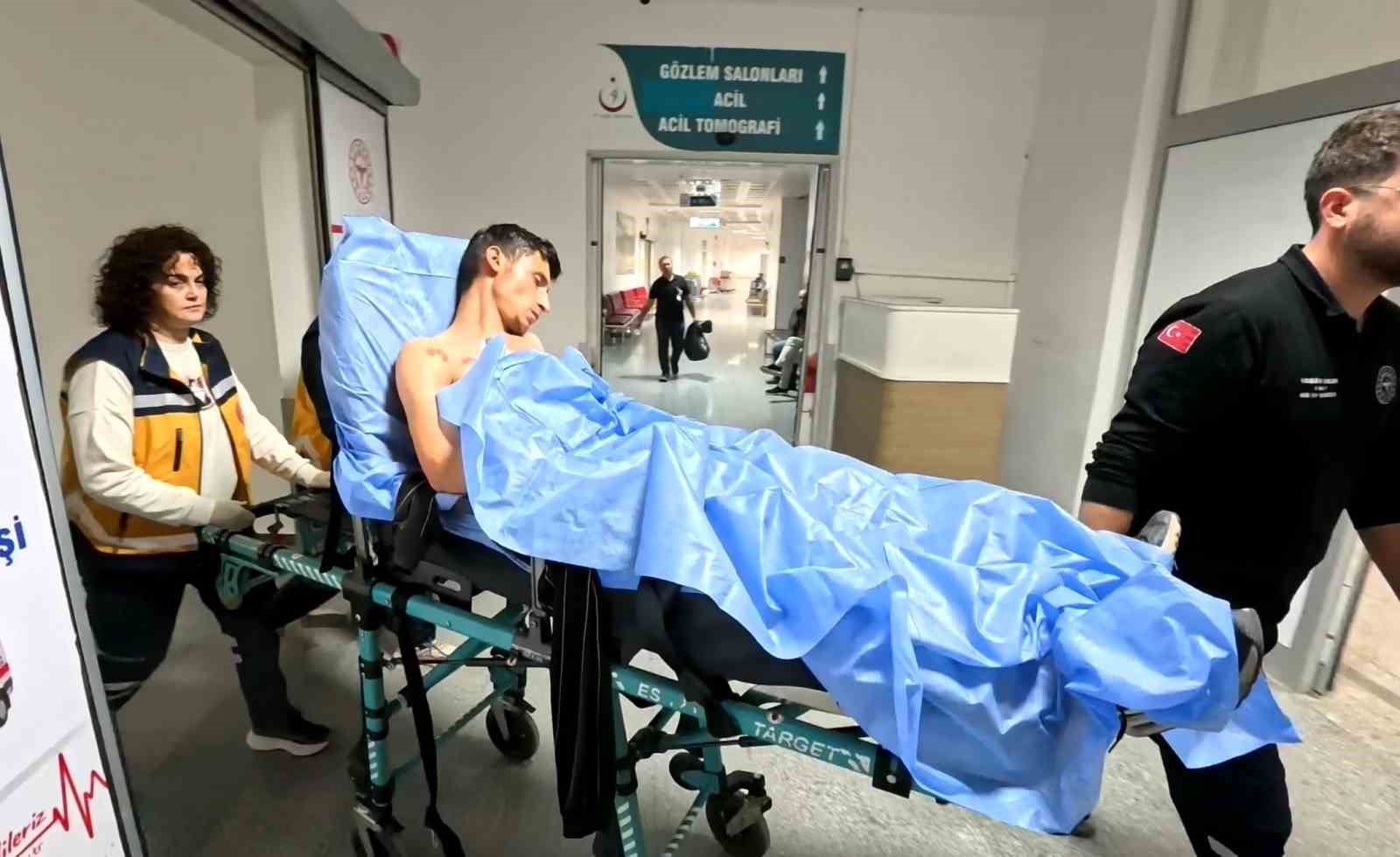 aksarayda 16 yasindaki cocuk tartistigi genci bicakla agir yaraladi 0 KNQ8pmiO