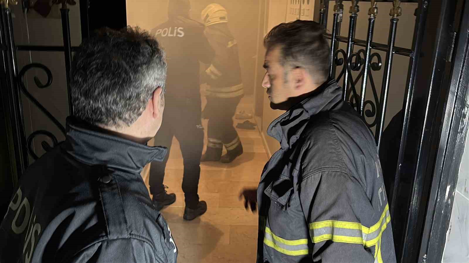 aksarayda apartmanda yangin panigi 6 kisi dumandan etkilendi 3 OuqN45lV