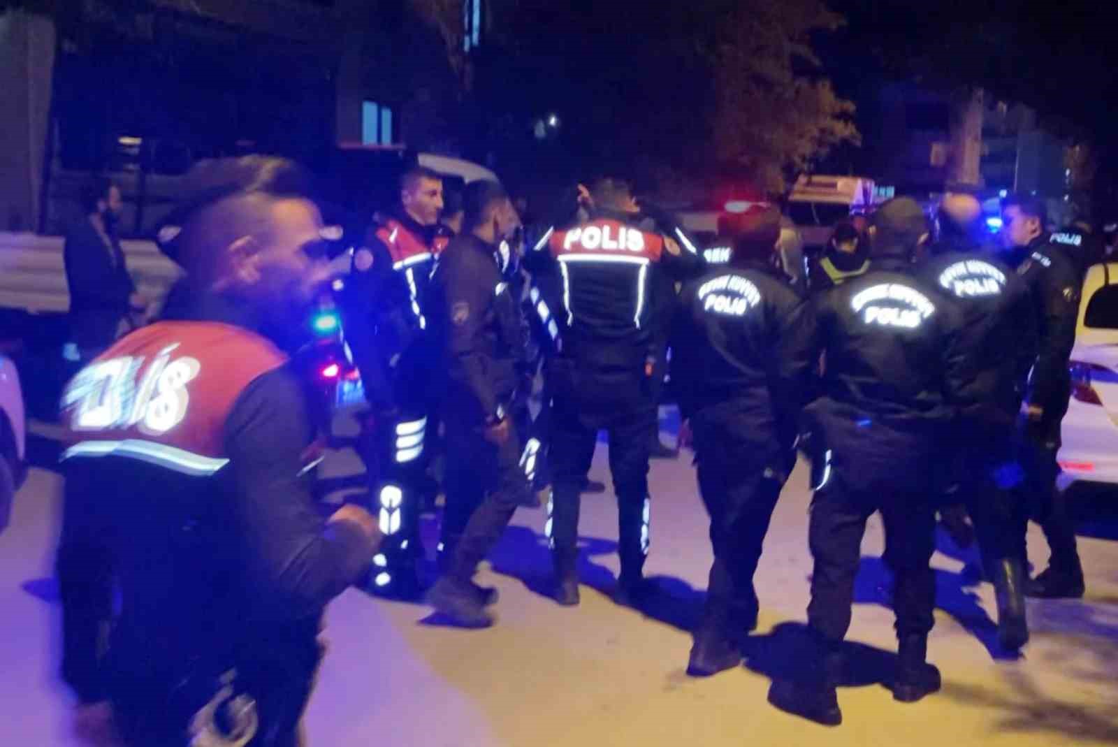 aksarayda bekciler ile supheli arasindaki kovalamaca kamerada 4 dHKpwLcc