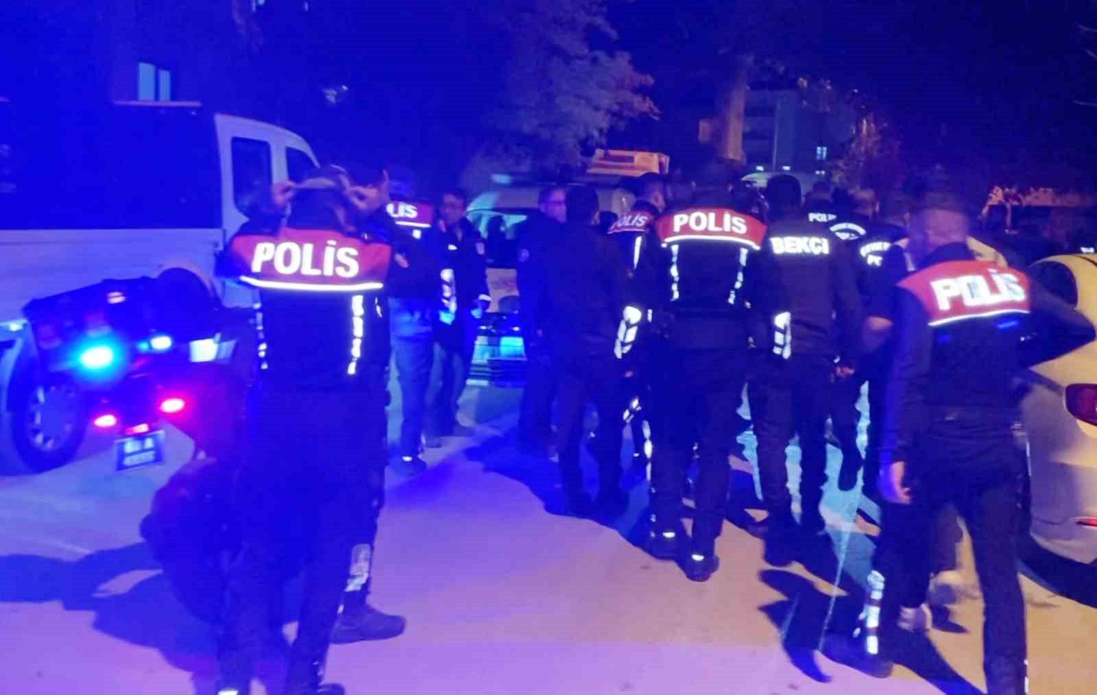 aksarayda bekciler ile supheli arasindaki kovalamaca kamerada 5 BK83DpXr