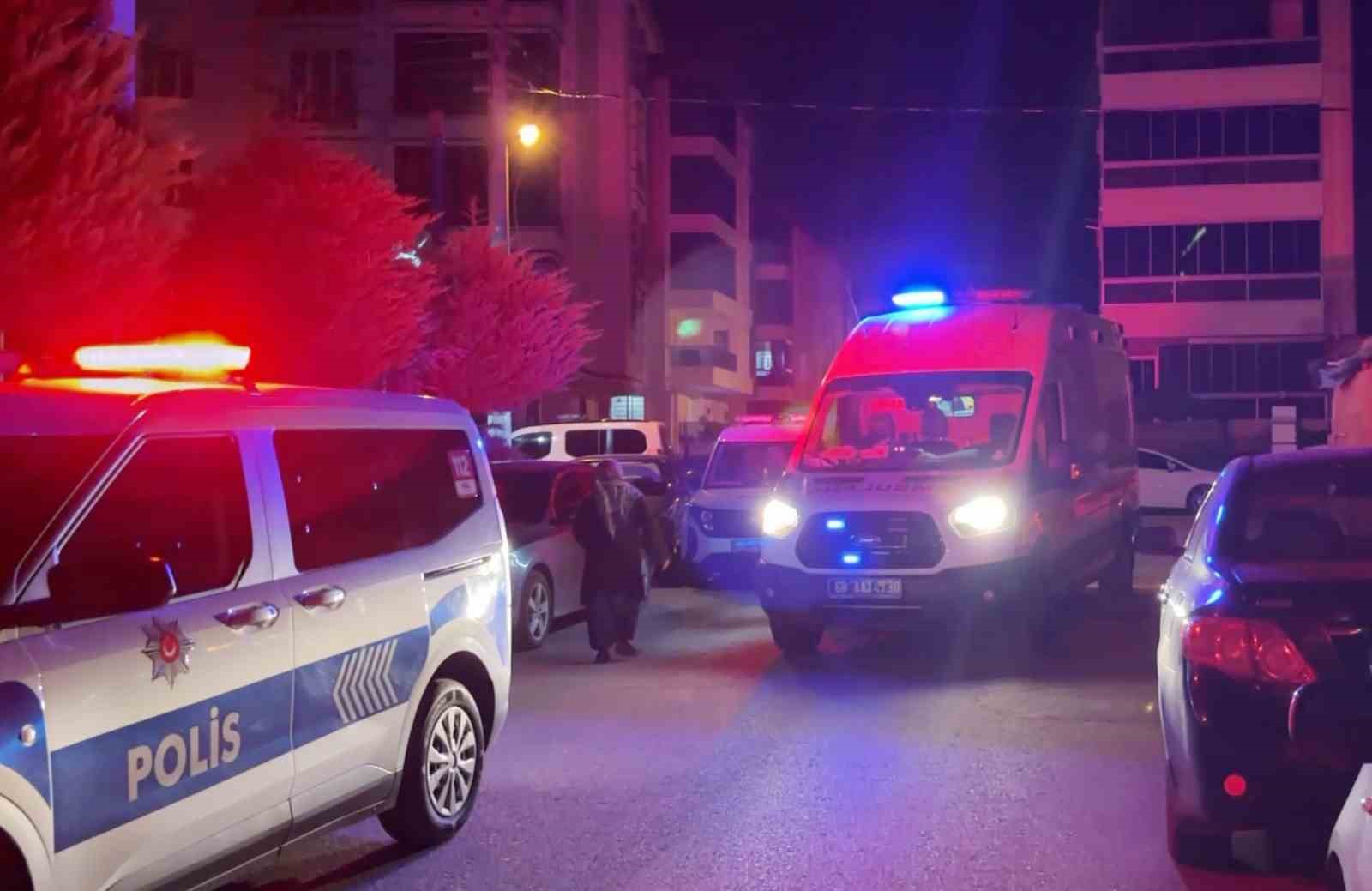 aksarayda binadan elektrik kullanma kavgasinda 2 kisi yaralandi 4 QLGBfXCk