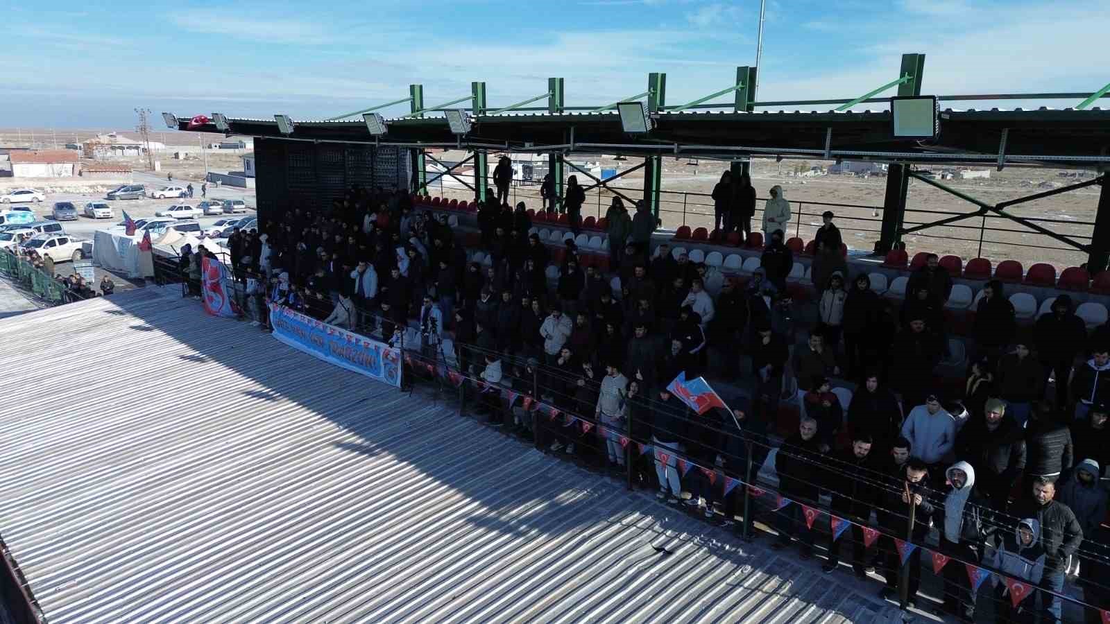 Aksaray’da bordo-mavi köy: Trabzonspor sevgisi yıllardır sürüyor 7 aksarayda bordo mavi koy trabzonspor sevgisi yillardir suruyor 3 NiFqp8fD