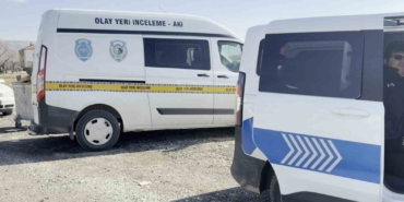 aksarayda-catidan-dusen-isci-agir-yaralandi-nG6p98Ea.jpg