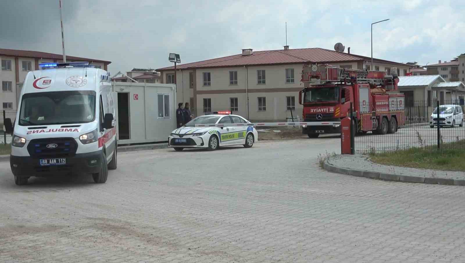 aksarayda cezaevinde tatbikat alarmi 4 da141e4V