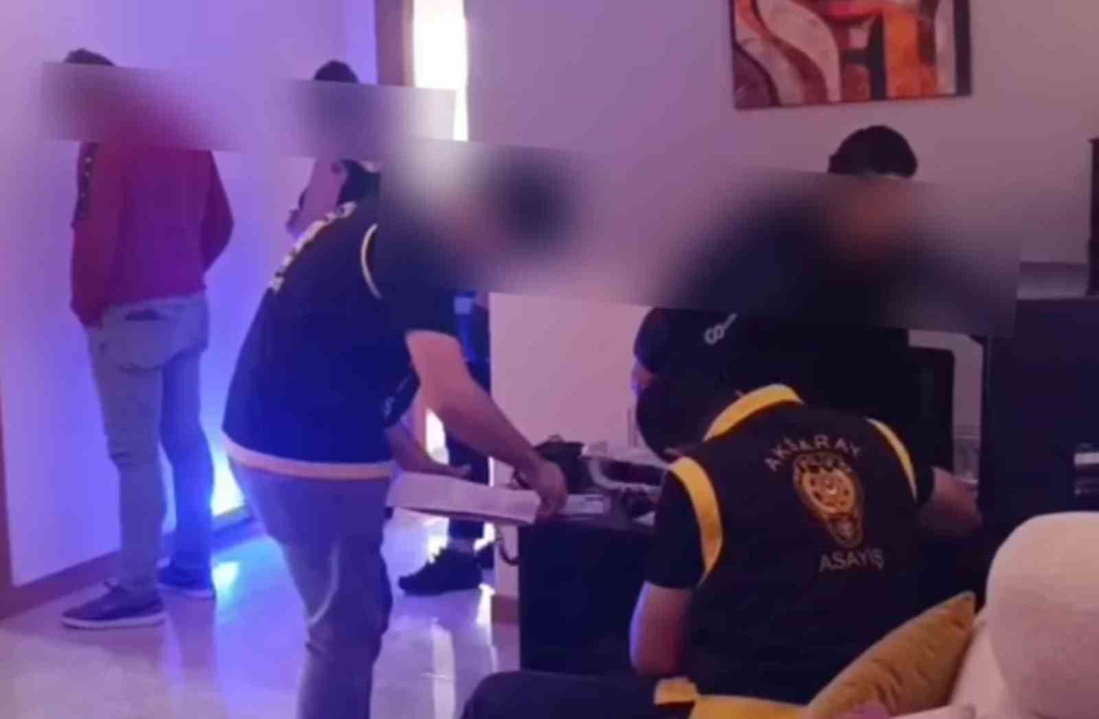 aksarayda fuhus operasyonu 3 tutuklama 0 NyvgcJ7Y