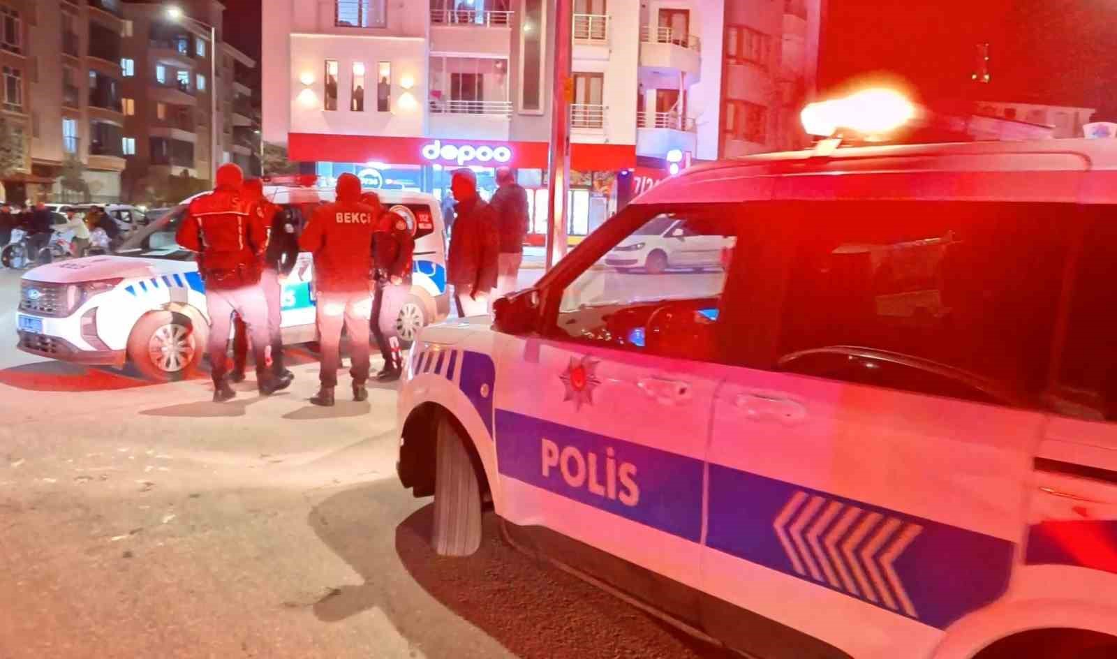 aksarayda hasarli kaza sonrasi ortalik karisti 5 gozalti 1 zWBVWeOH