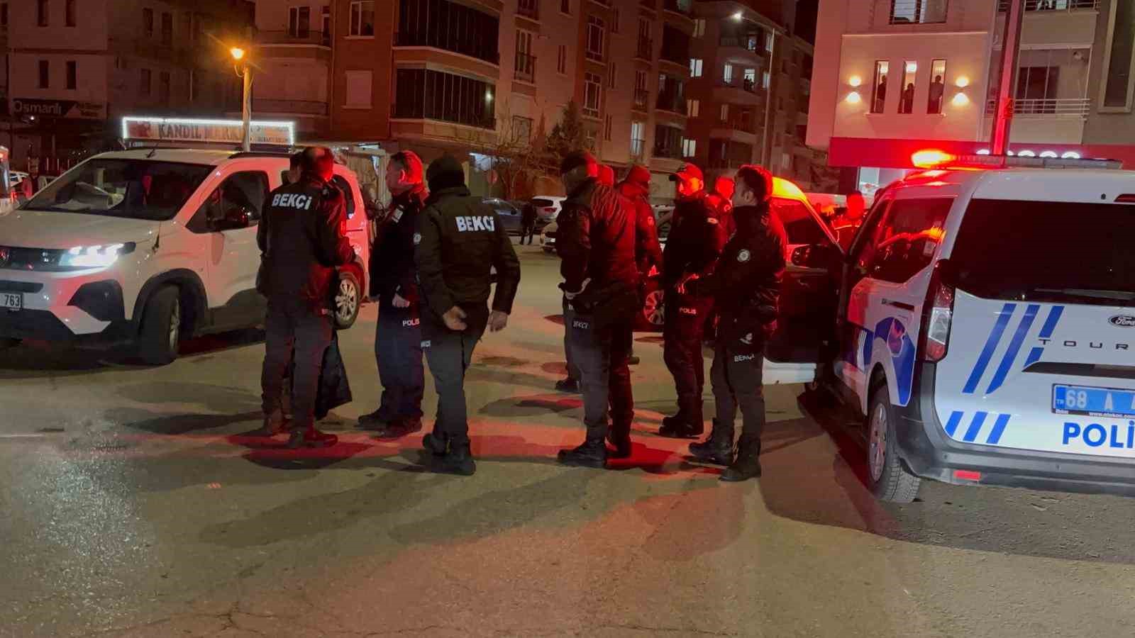aksarayda hasarli kaza sonrasi ortalik karisti 5 gozalti 5 mSGlHFiU