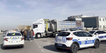 aksarayda-iki-tir-carpisti-1-yarali-459zccQj.jpg