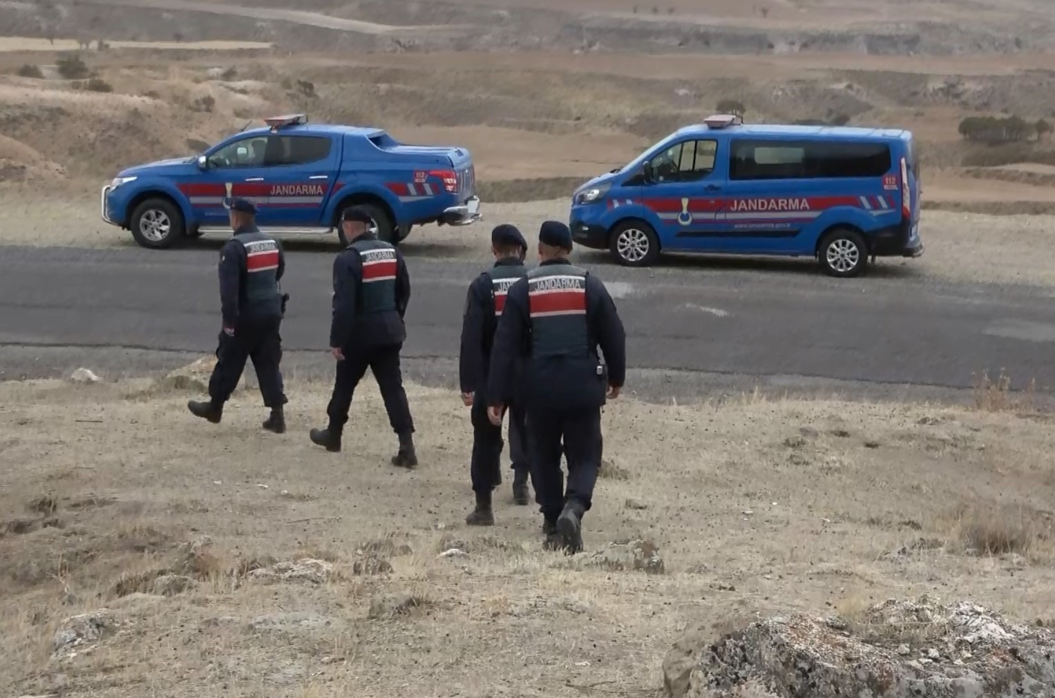 aksarayda jandarma ekipleri tarihi mekanlarda devriyede 1 IHaszw84