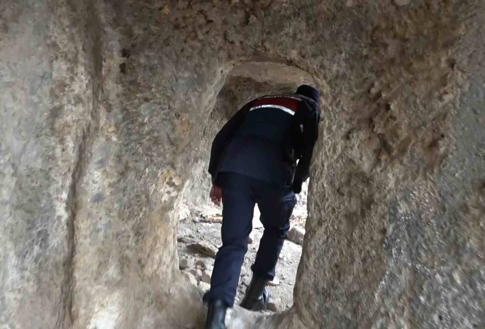 aksarayda jandarma ekipleri tarihi mekanlarda devriyede 4 mCQ52838