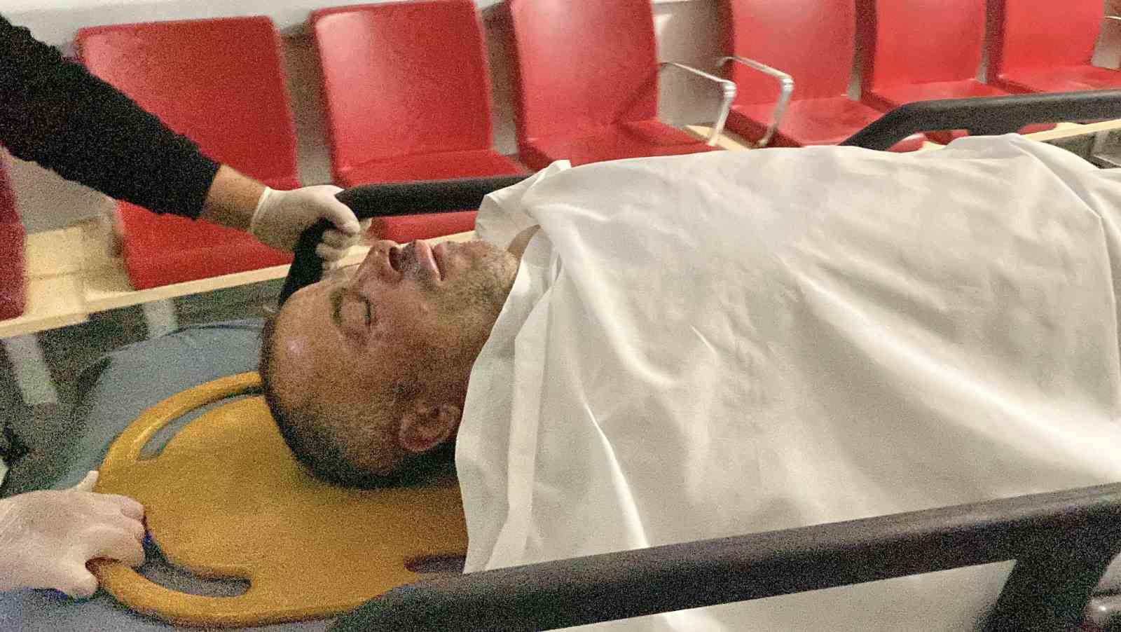 Aksaray’da Kılıçaslan Parkı’nda 8 yerinden bıçaklanan adam ağır yaralandı 5 aksarayda kilicaslan parkinda 8 yerinden bicaklanan adam agir yaralandi 1 6gdfrbAv