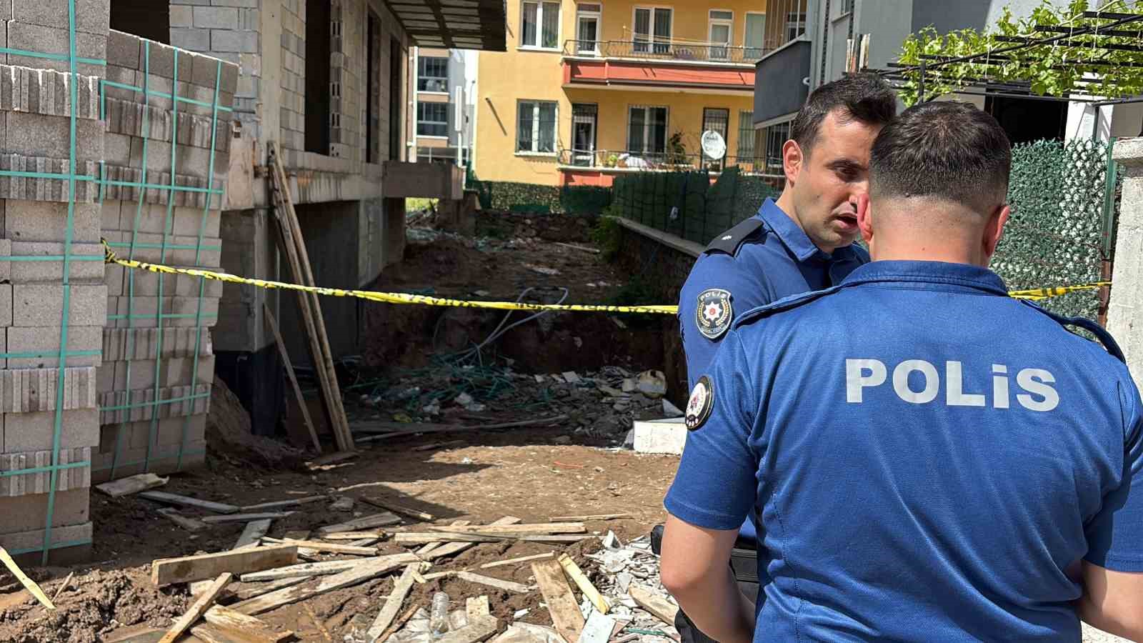 aksarayda korkuluk demiri uzerine dusen isci agir yaralandi 2 Epfq4Ha6