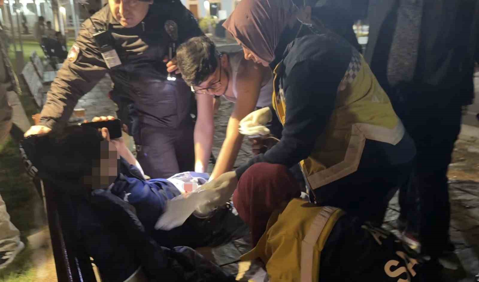 Aksaray’da parkta bıçaklanan çocuk ağır yaralandı 4 aksarayda parkta bicaklanan cocuk agir yaralandi 0 zPkpW5CR