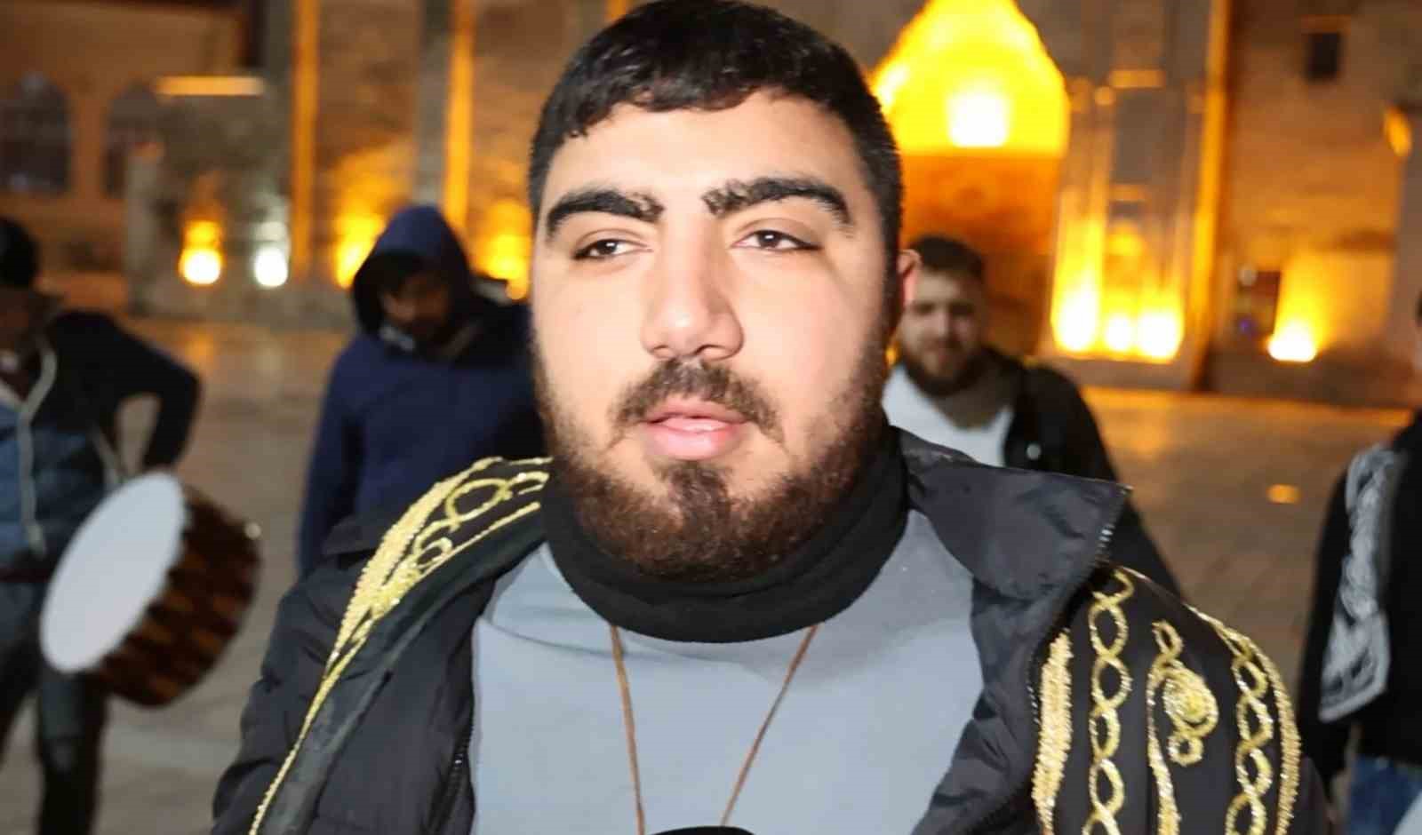 aksarayda ramazan davulculari hafif kar yagisi altinda sahur mesaisine basladi 5 bi5brP1T