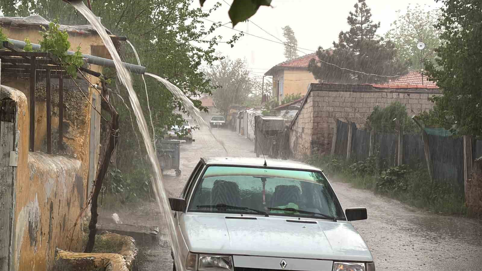 aksarayda saganak sonrasi yollar gole dondu 5 mUl6XdvG