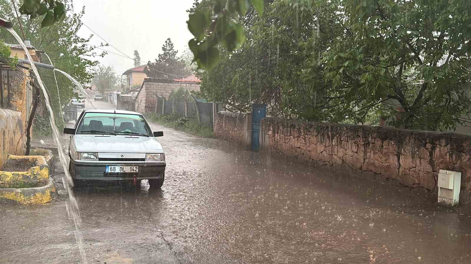 aksarayda saganak sonrasi yollar gole dondu 6 3hN9sJDj