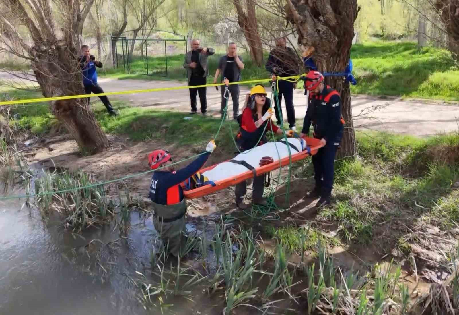 aksarayda sel tatbikati gercegini aratmadi 9 RmidzRgA