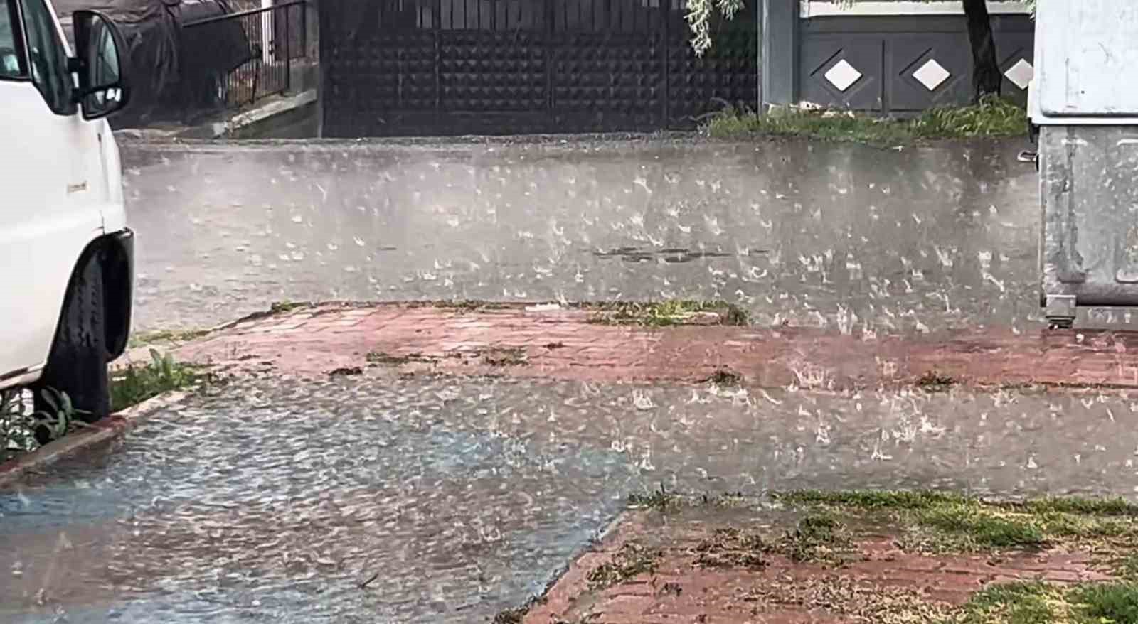 aksarayda siddetli yagmur 0 AJY44F1W