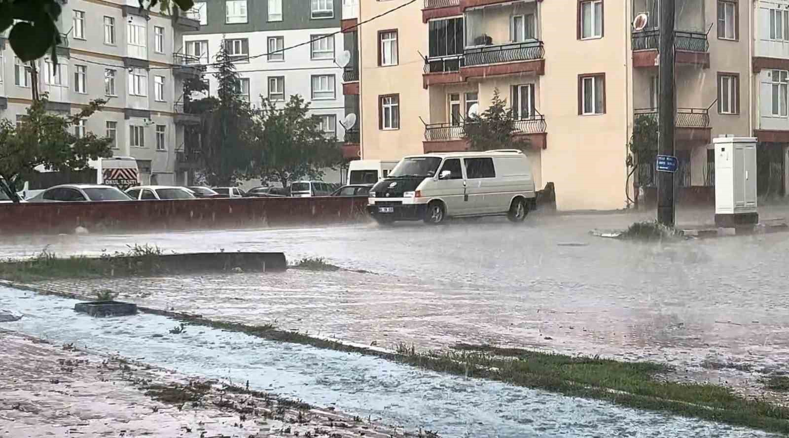aksarayda siddetli yagmur 2 UwBbTqrJ