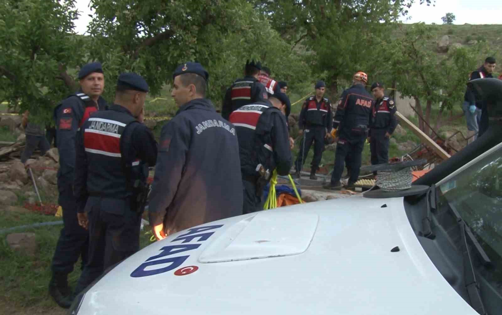 aksarayda su kuyusunda temizlik faciasi 3 olu 1 agir yarali 12 T2mXnGeC