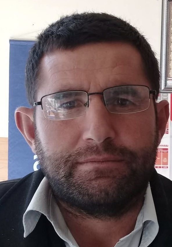 aksarayda ucan catinin altinda kalan adam agir yaralandi 0 mmYUhd7s