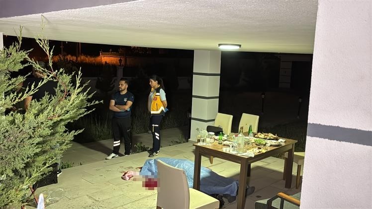 Aksaray’da villa bahçesindeki içki masasında cinayet: 1 ölü 5 aksarayda villa bahcesindeki icki masasinda cinayet 1 olu 1 KhrKpNwQ