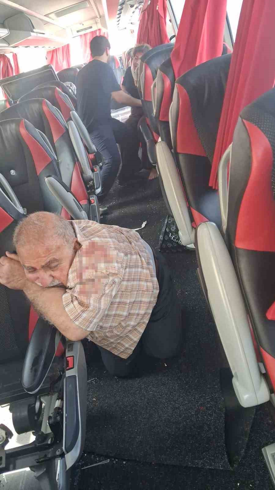Aksaray’da yolcu otobüsü şarampole devrildi: 44 yaralı 14 aksarayda yolcu otobusu sarampole devrildi 44 yarali 10 Lyw1SwEp