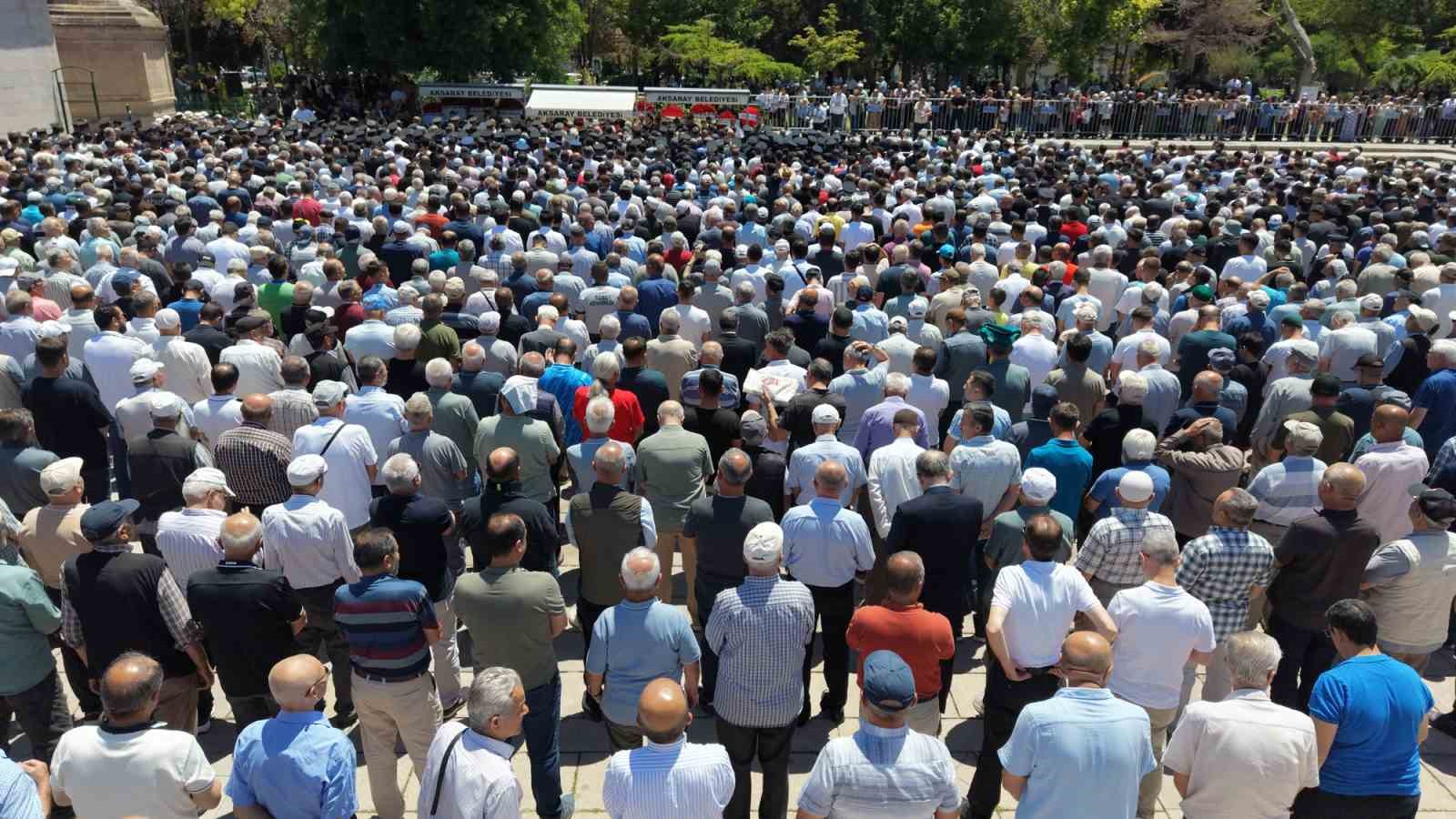 Aksaraylı şehit törenle son yolculuğuna uğurlandı 5 aksarayli sehit torenle son yolculuguna ugurlandi 1 si7hdL6w
