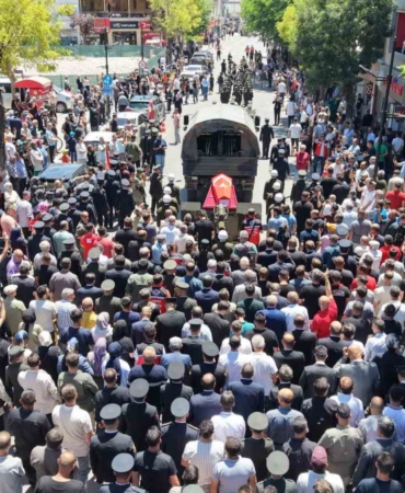 aksarayli-sehit-torenle-son-yolculuguna-ugurlandi-PLN2O4BL.jpg