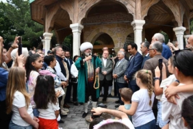 aksehir-nasreddin-hoca-senliginde-kayyumlu-baslangic-gwN789GV.jpg
